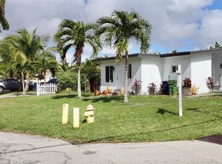 520 SW 5th St, Hallandale, FL 33009