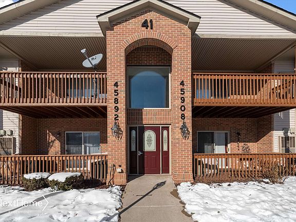 2nd image of 45896 Purple Sage Ct Unit Door 2