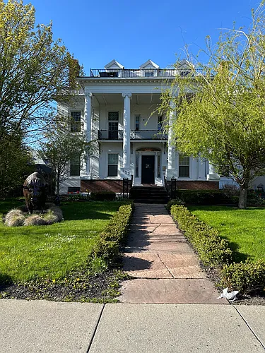 257 Summer St Photo 1