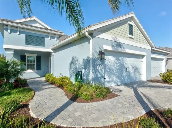 2722 Sapphire Blue Ln, Bradenton, FL 34211