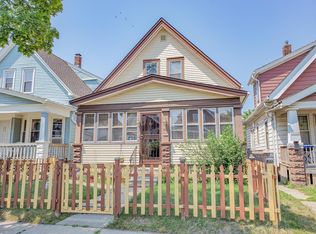 3235 N 33rd St, Milwaukee, WI 53216