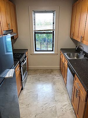 3rd image of 68-49 Burns St #D3