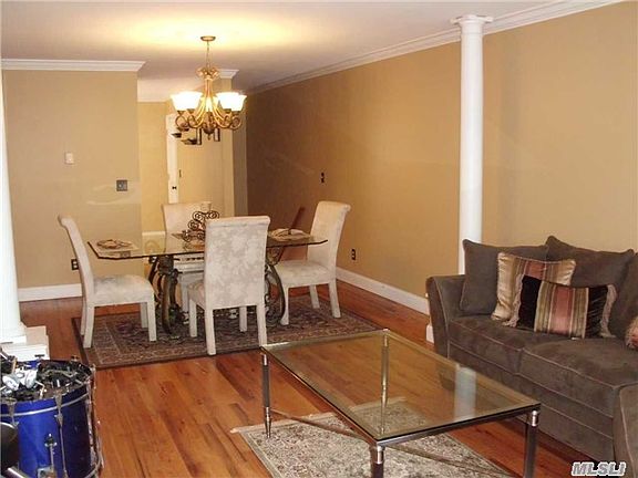 4th image of 40 W 4th St APT 40