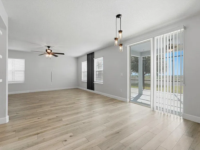 9012 Orange Blossom Loop — Photo 20