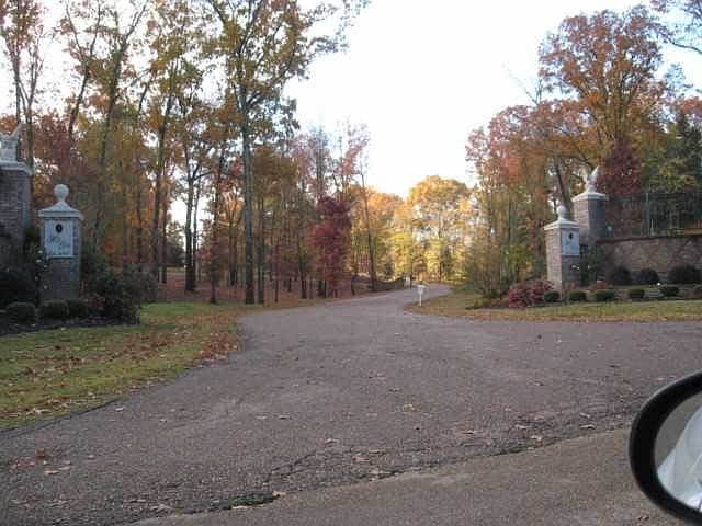 1st image of 20 Knights Bridge Lane Drive West Ln Lot 1