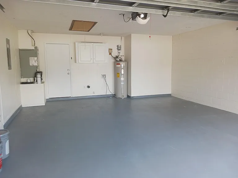 7706 Covedale Dr — Photo 19