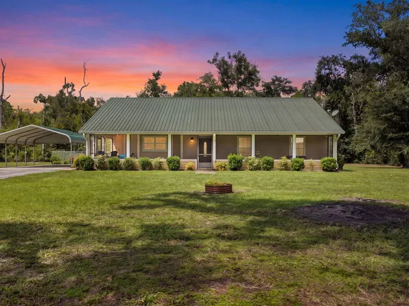 303 NE 290th Ave, Old Town, FL 32680