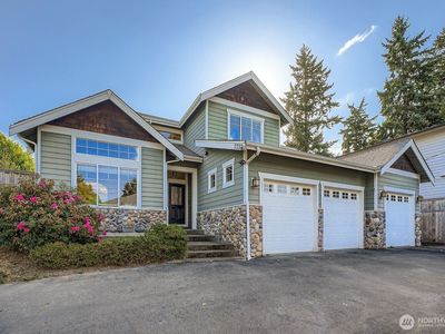 2233 SW 104th Street, Seattle, WA, 98146