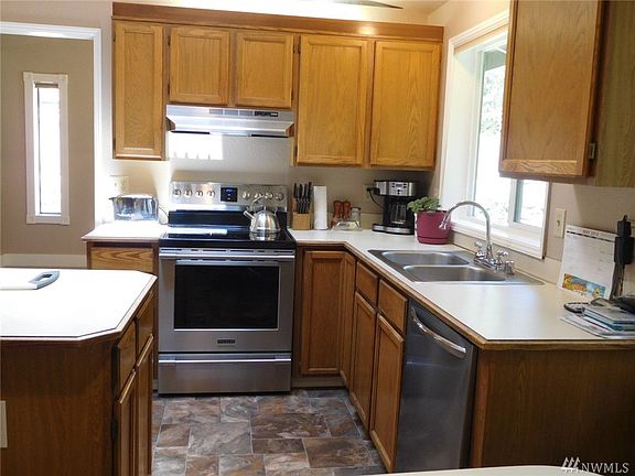 4th image of 7825 Cabrini Dr SE