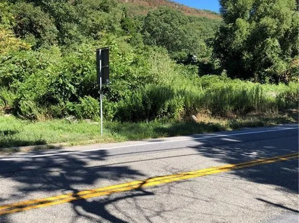 209-225 Jersey Avenue, Greenwood Lake, NY 10925