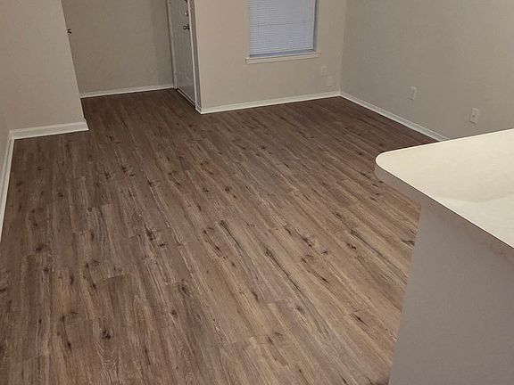 2nd image of 1112-1114 Frame St #10537662