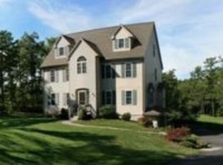 29 Shoals Ave, Plymouth, MA 02360