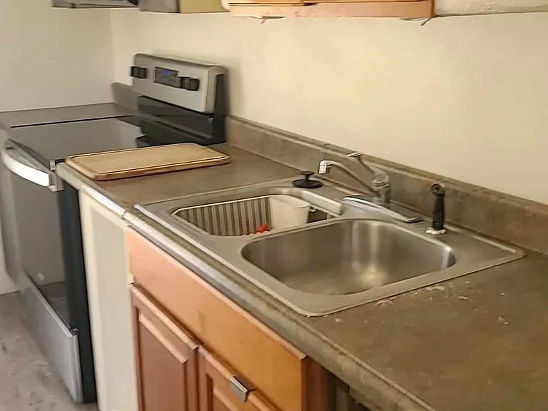 2328 Juniper St #B — Photo 6