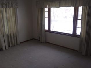 411 Astrachan Ave, Volga, SD 57071