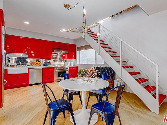 5th image of 1351 Havenhurst Dr APT 103