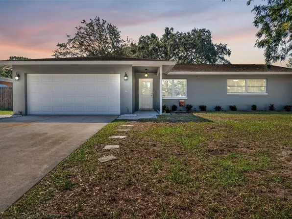 809 Orange View Dr, Largo, FL 33778