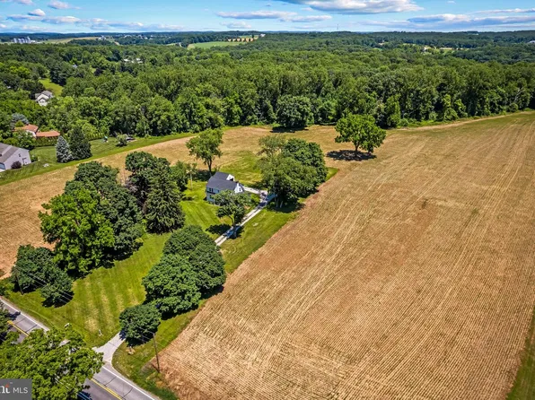 17011 Troyer Rd, Monkton, MD 21111