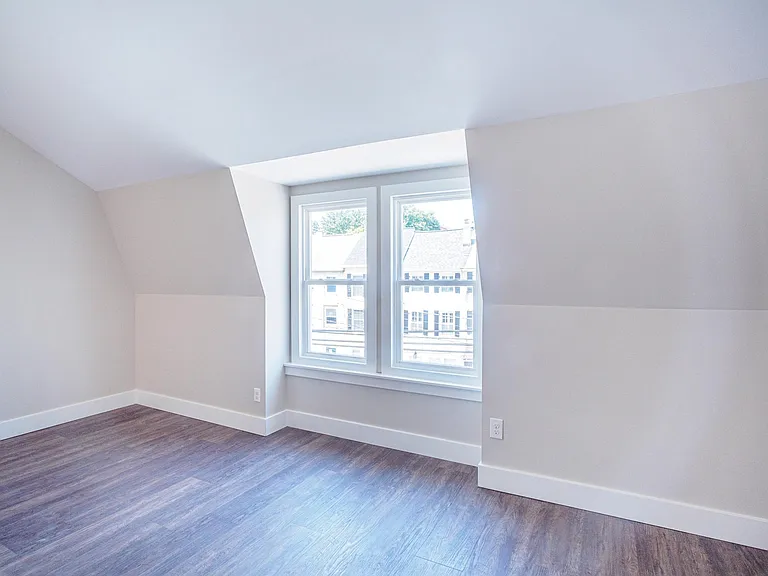 207 Ford St #2 — Photo 22