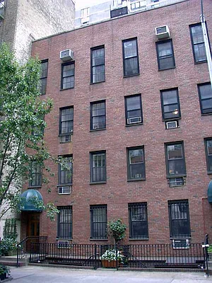 Sold by Corcoran | media 28