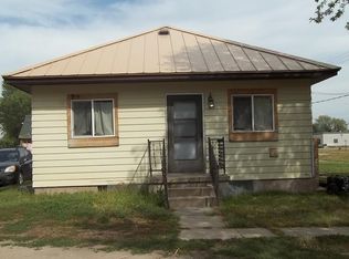 617 Division St, Ansley, NE 68814