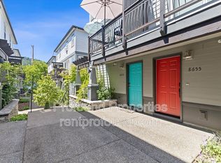 8655 N Crawford St #1, Portland, OR 97203
