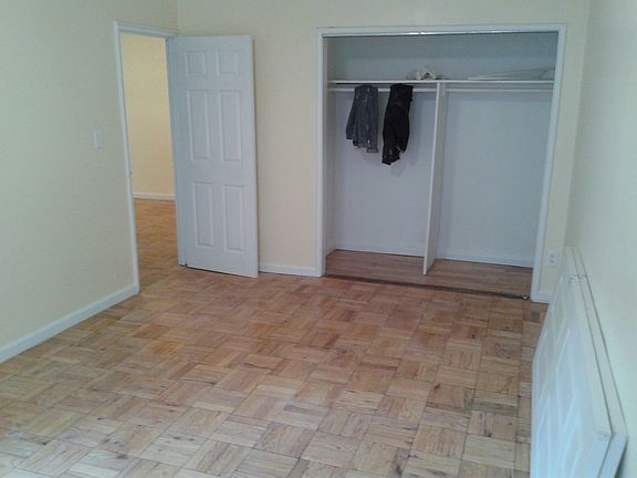 5th image of 3334 77th St APT 1D
