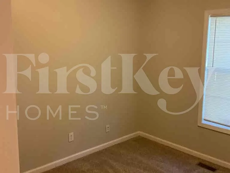 6550 Remington Dr — Photo 16
