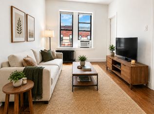 25-04 44th St #1B2, Astoria, NY 11103