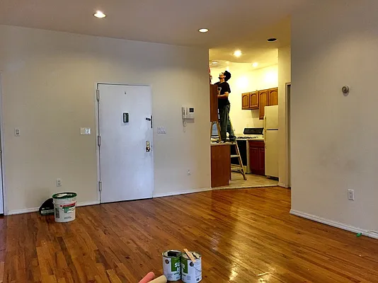 Rented by Mauro Bros Real Estate Services LLC | media 4