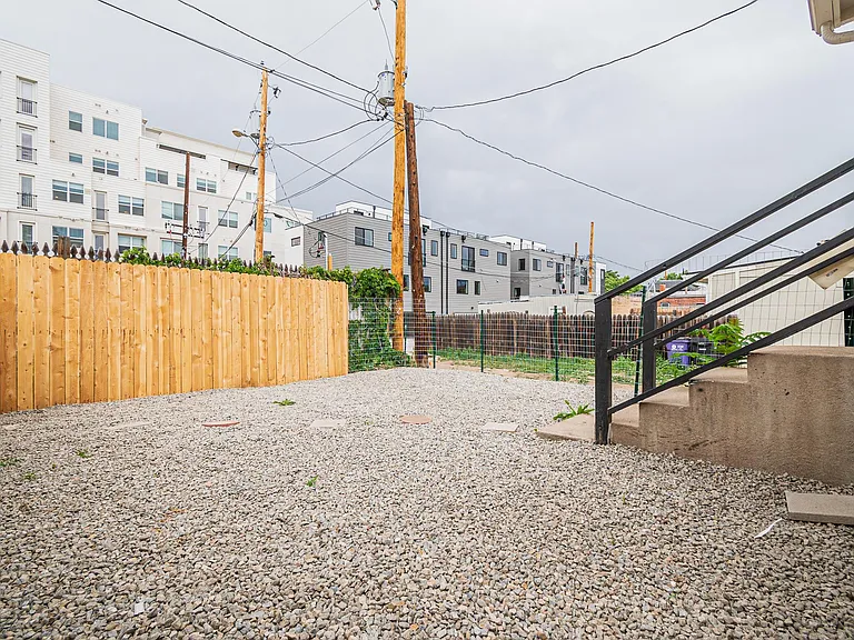 2933 W 28th Ave — Photo 27