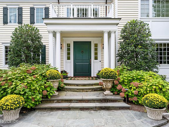 5th image of 174 Round Hill Rd