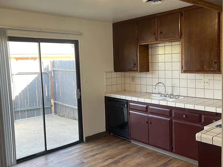 M13- 2820 N. Halfmoon Dr. — Photo 2