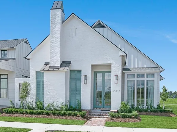 13725 Golden Holly Ln, Baton Rouge, LA 70810