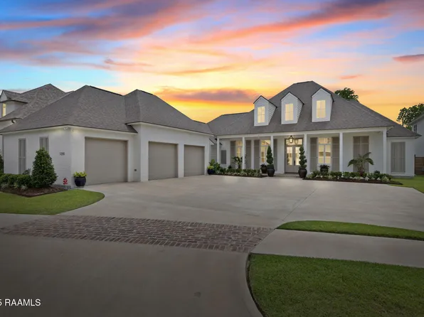 1210 Broyles Ln, Youngsville, LA 70592