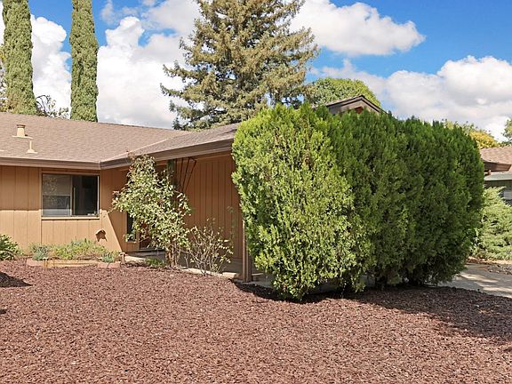2nd image of 619 Hermosa Pl
