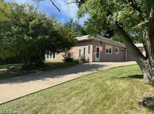 4833 17th St NW, Canton, OH 44708