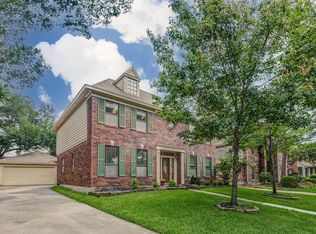 17322 Meadow Heights Dr, Houston, TX 77095