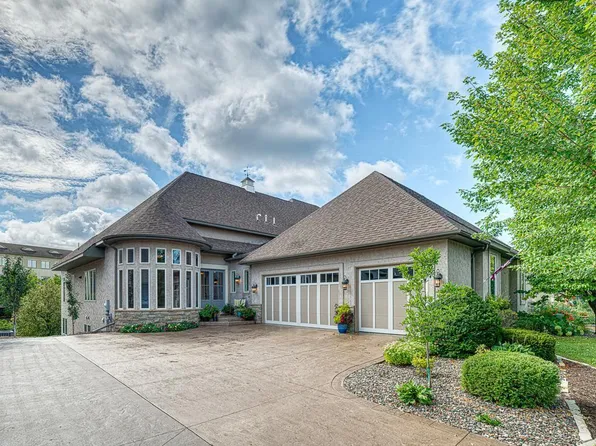 166 Stonebridge Rd, Mendota Heights, MN 55118