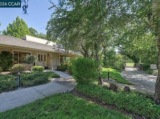 2152 Tice Creek Dr APT 4, Walnut Creek, CA 94595