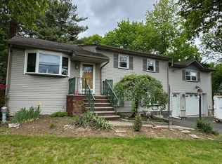205 Fleet Ave, Edison, NJ 08820