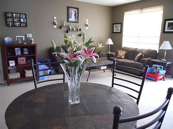 2nd image of 897 Flagstone Dr