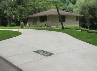 797 Waverly Rd, La Porte, IN 46350