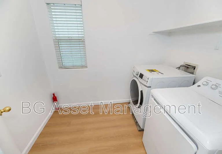 128 Kingfisher St — Photo 26