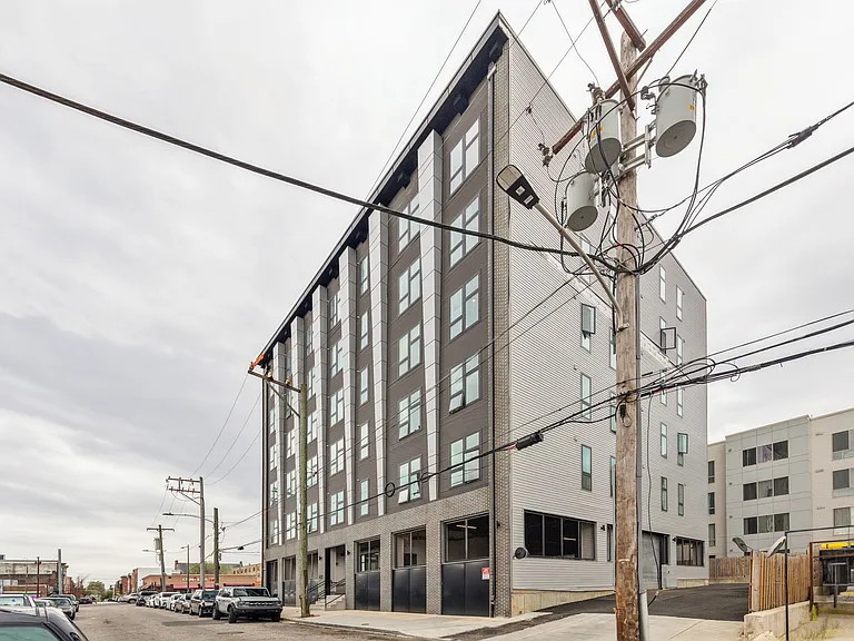 The Ryley Apartments — Photo 33