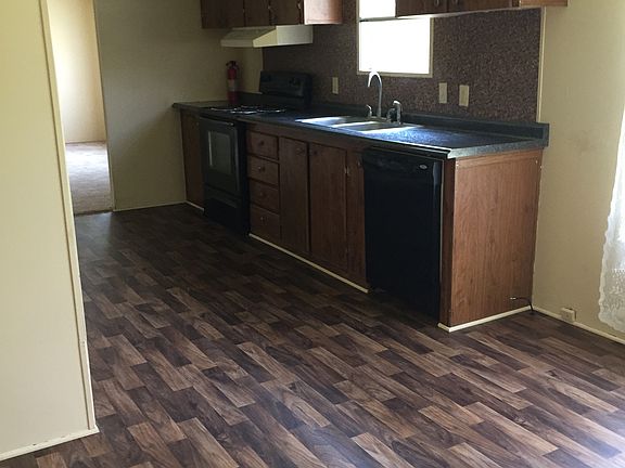 new floor & counter tops