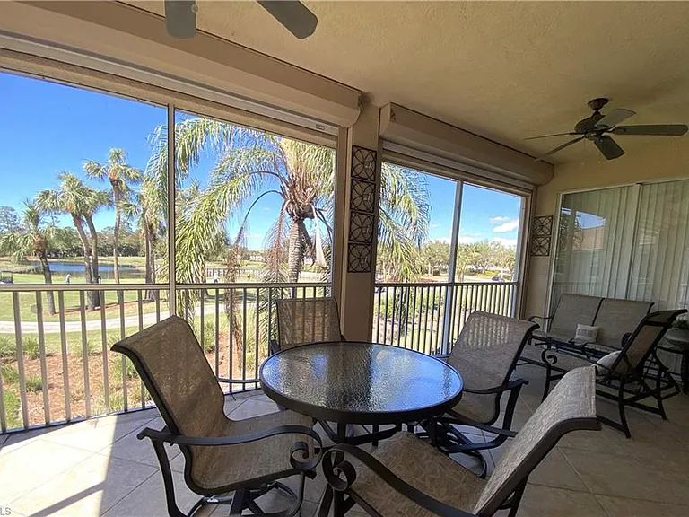 1570 Winding Oaks Way #201 — Photo 15