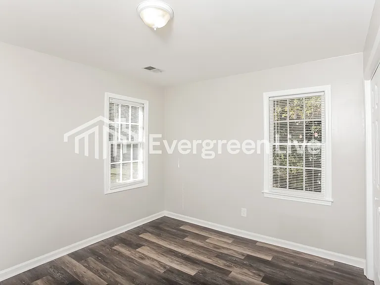 321 Gales River Rd — Photo 12