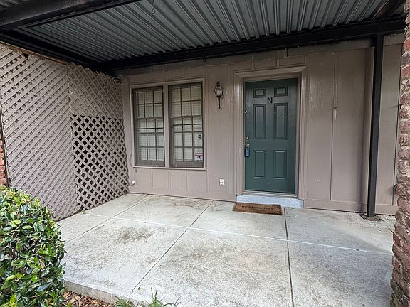 2nd image of 3113 Colonial Way APT N