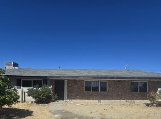 13335 S Willow Ave, Selma, CA 93662