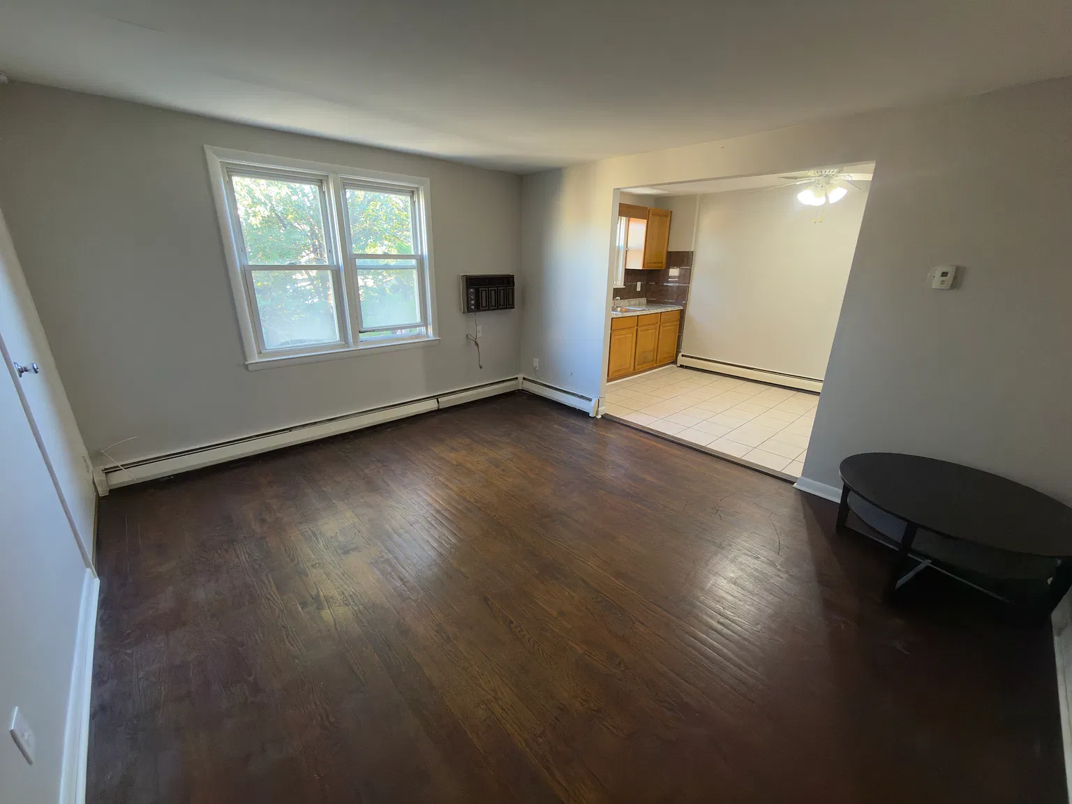 1 bed, $1,050 — Photo 2